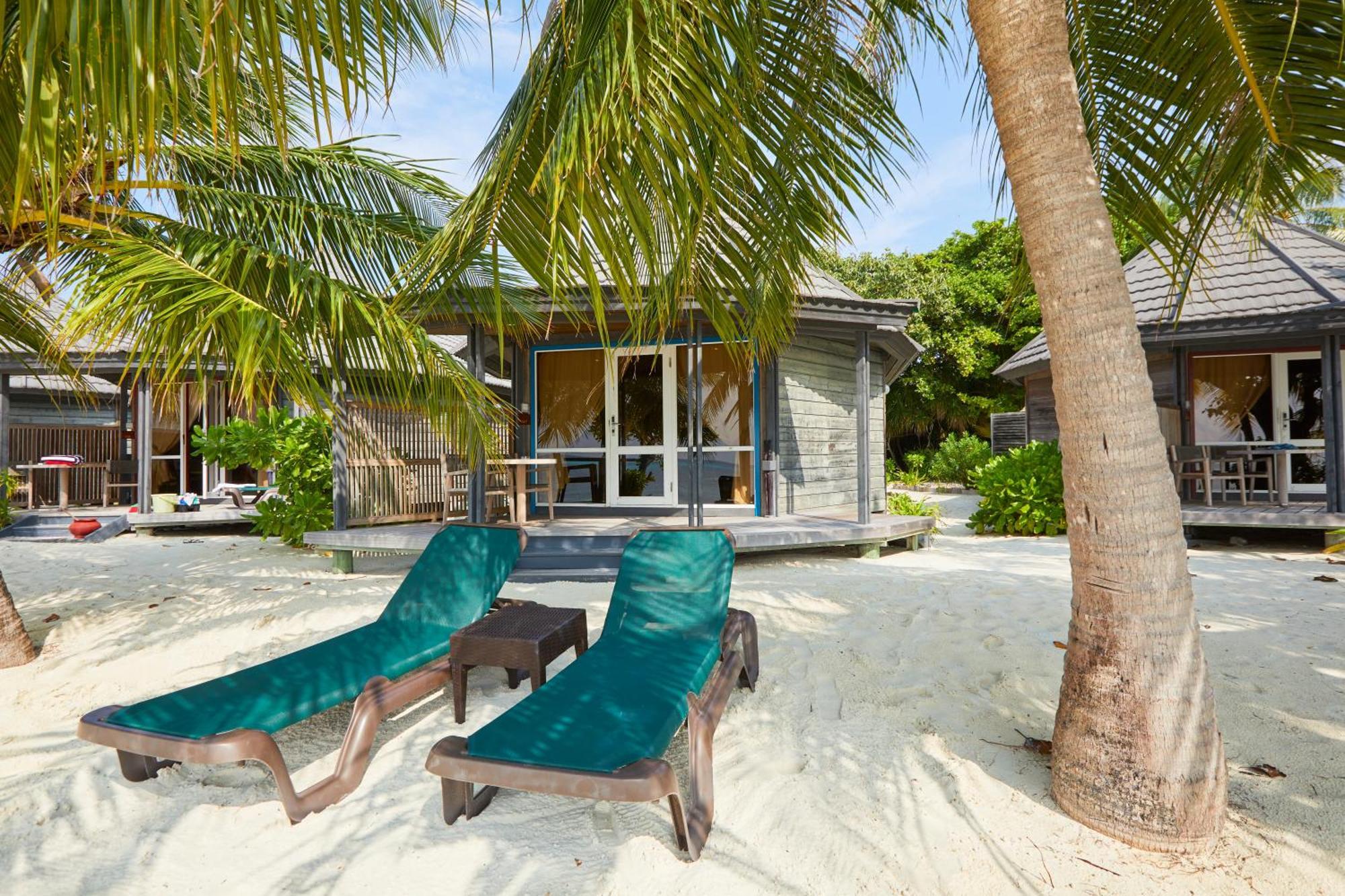 Resort Island & Kuredu